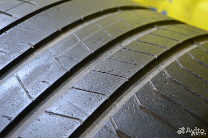 Pirelli P Zero PZ4 315/30 R21