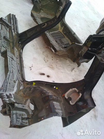 Порог кузовной правый Honda Odyssey RB2 K24A 2005