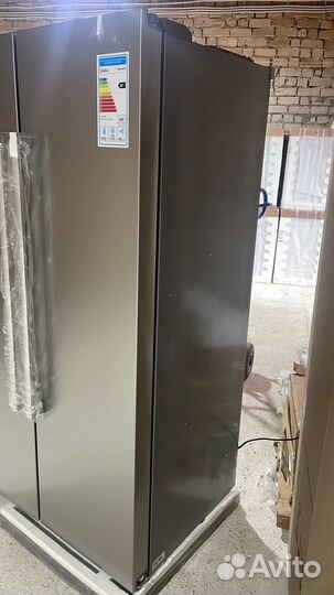 Новый Холодильник Side-By-Side Midea