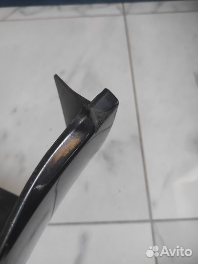 Молдинг крыла передний левый land rover