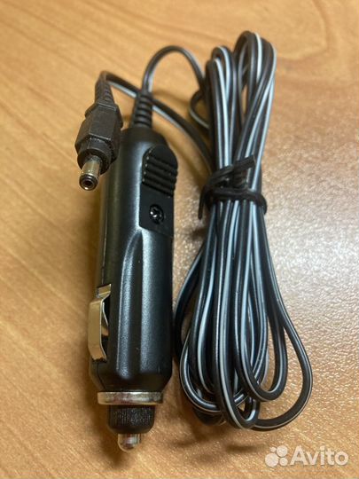 Зарядное устройство автомобильное