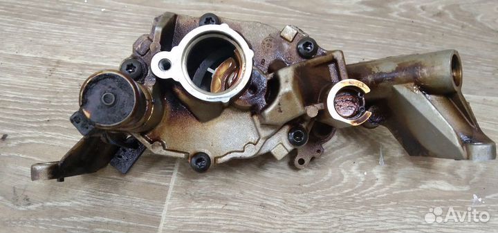 Насос масляный Jeep Grand Cherokee