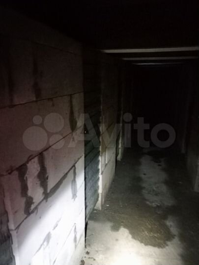 Машиноместо, 10 м²