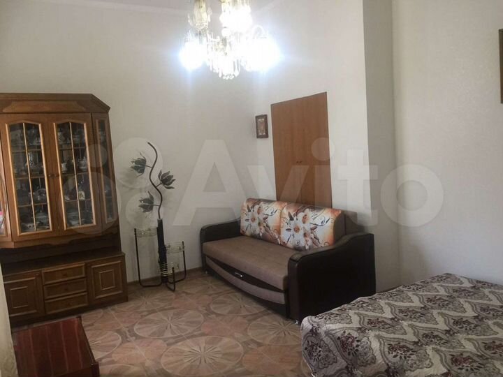 Комната 20 м² в 4-к., 2/2 эт.