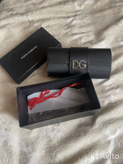 Солнцезащитные очки женские италия