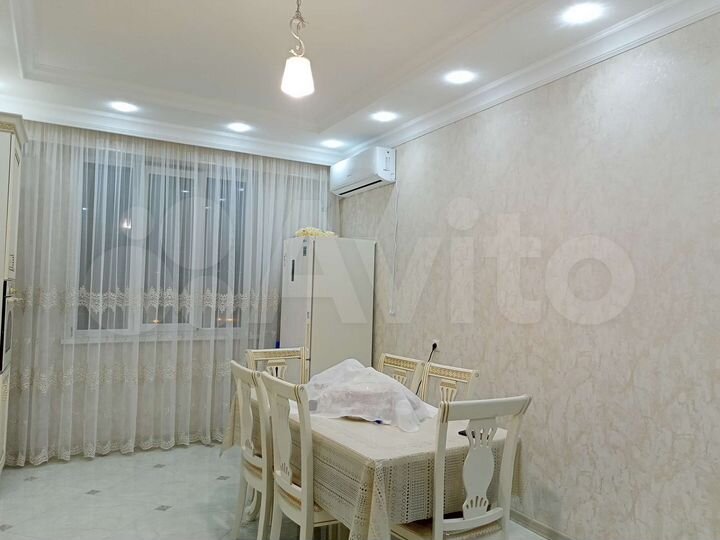 3-к. квартира, 115 м², 4/10 эт.
