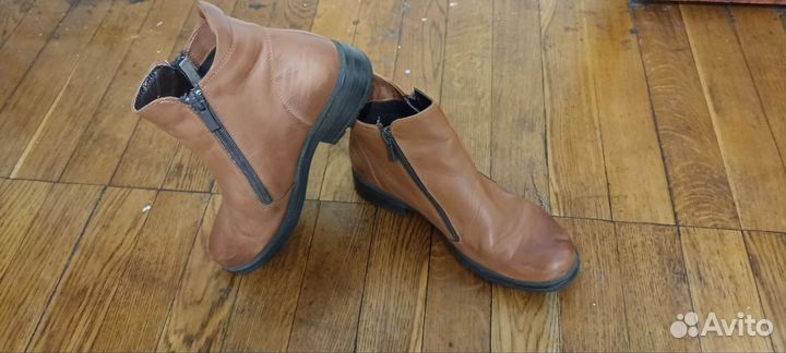Ботинки женские демисезонные 37 размер нат. кожа
