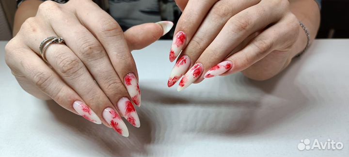 Наращивание ногтей на дому