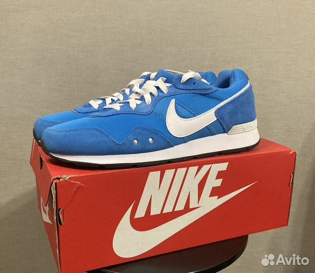 Кроссовки nike venture runner