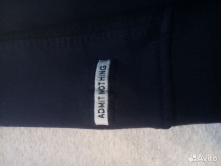 Свитшот weekend offender