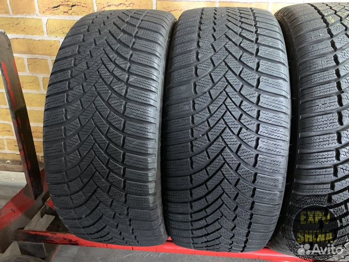 Bridgestone Blizzak LM-005 235/45 R18 98V