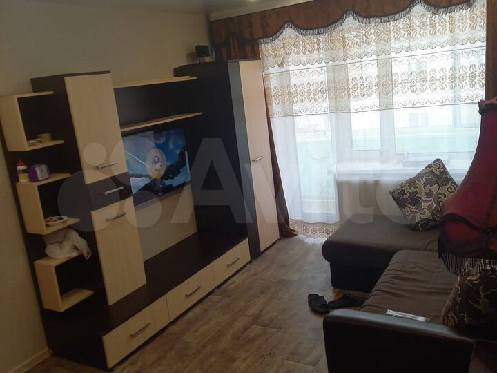 3-к. квартира, 52 м², 2/5 эт.