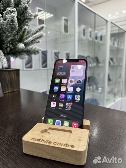 iPhone 12, 64 ГБ