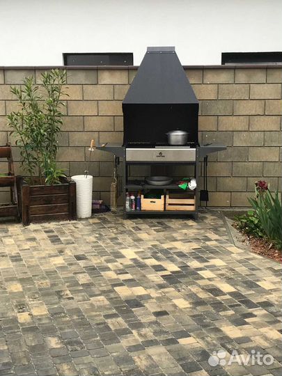 Мангал с зонтом для дома
