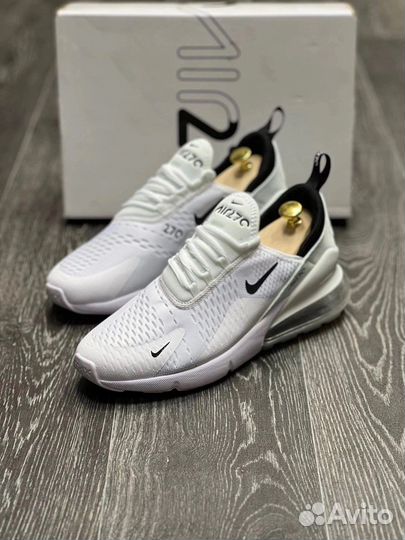 Кроссовки nike