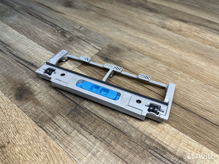 Крышка отсека турбо щетки Samsung Jet Bot