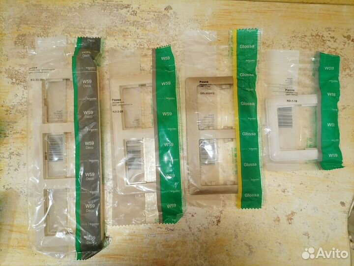 Розетки,выключатели Schneider, S - крючок IKEA