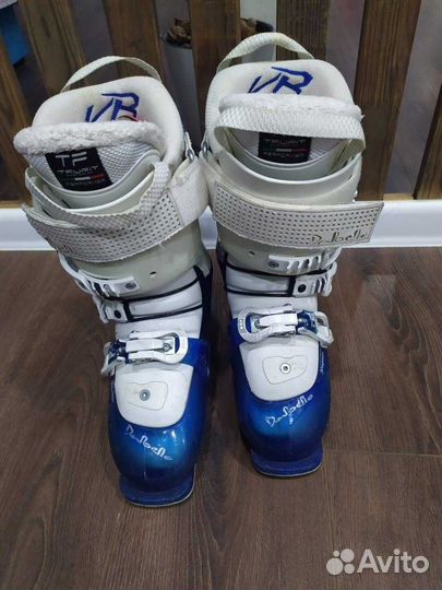 Горнолыжные ботинки