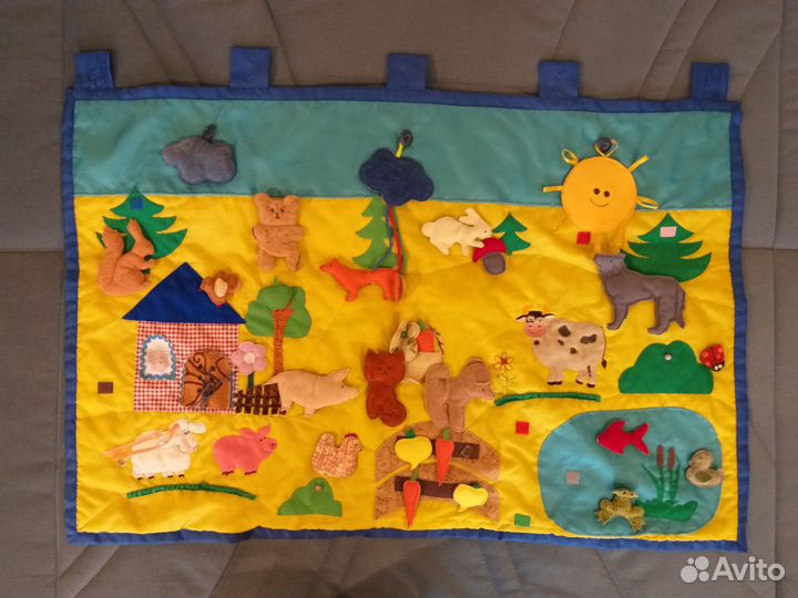 Развивающий коврик настенный