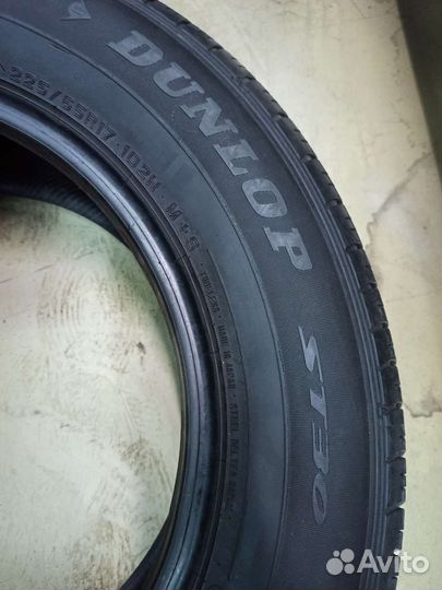 Dunlop Grandtrek ST30 225/65 R17 102H