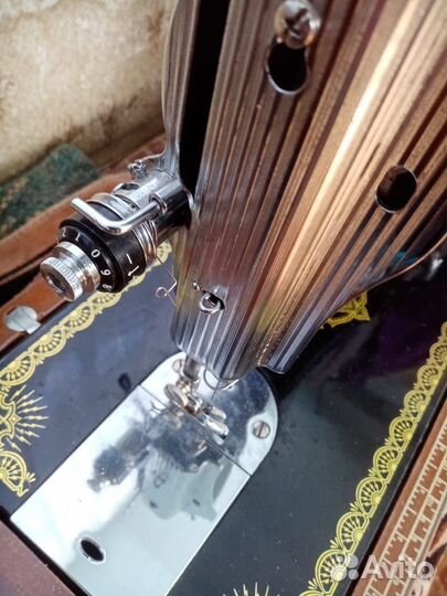 Швейная машинка zinger новая