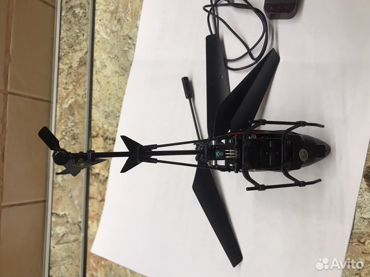 Вертолет на радиоуправлении Wltoys