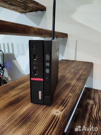 Lenovo ThinkCentre M715q