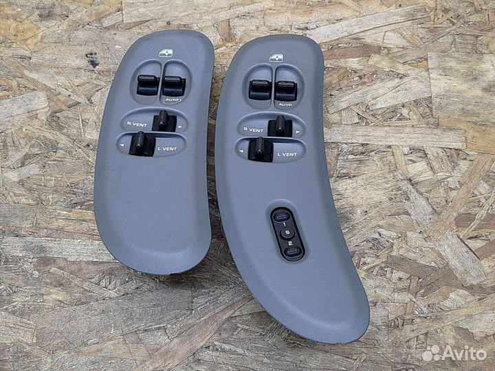 Блок упр.эл.стекл Додж караван Вояджер 01-07г