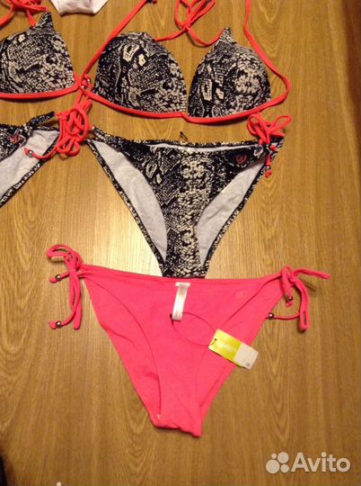 Новый раздельный купальник,M