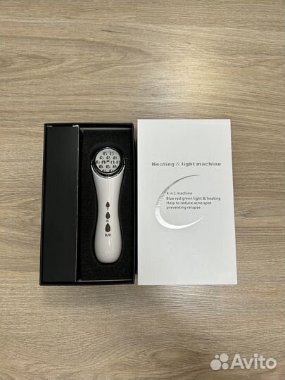 Косметический аппарат для очищения кожи лица