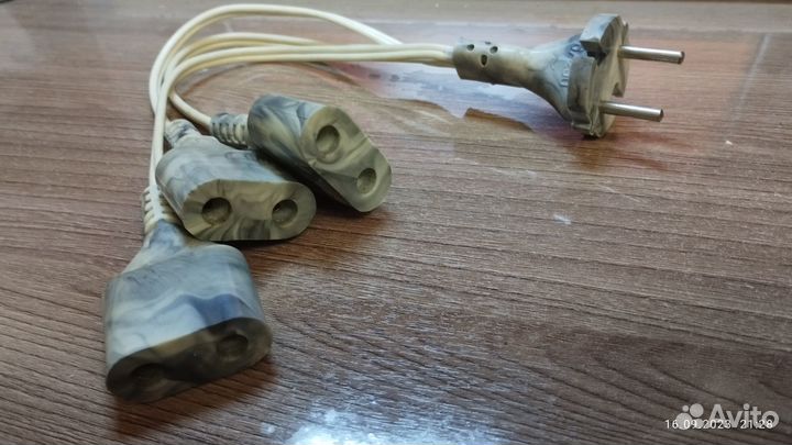 Провод разветвитель 250 В Тройник