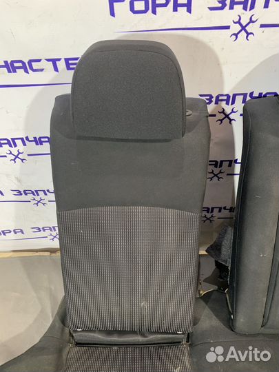 Сиденья Mitsubishi Lancer X 2007 CY4A 4B11, зад