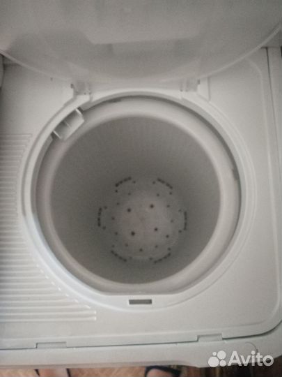 Стиральная машина с вертикальной загрузкой