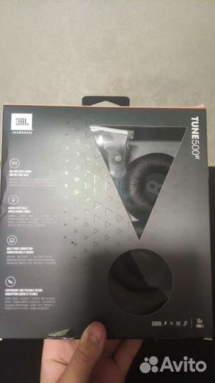 Наушники JBL