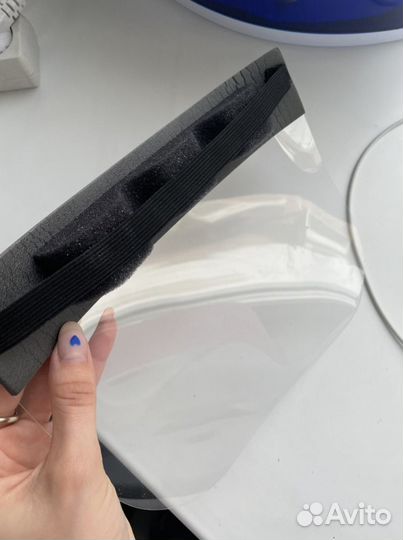 Защитная маска для лица