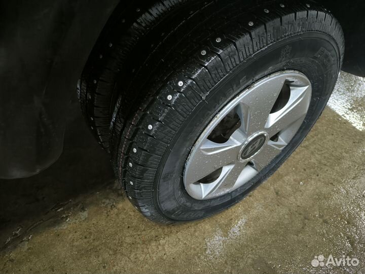 Hyundai Porter 2.5 AT, 2012, 300 000 км