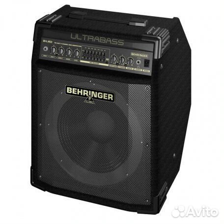 Басовый комбоусилитель Behringer ultrabass BXL1800