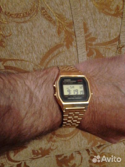 Наручные часы