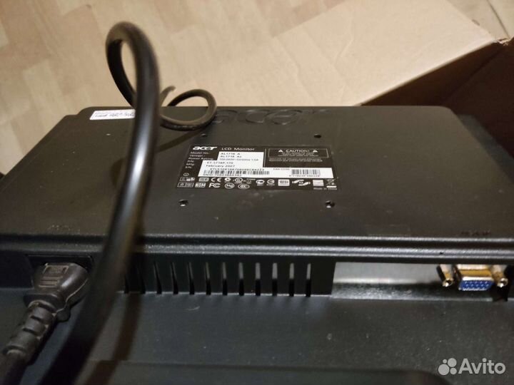 Монитор LCD Acer 1716