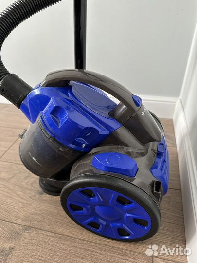 Пылесос Dexp H-1600