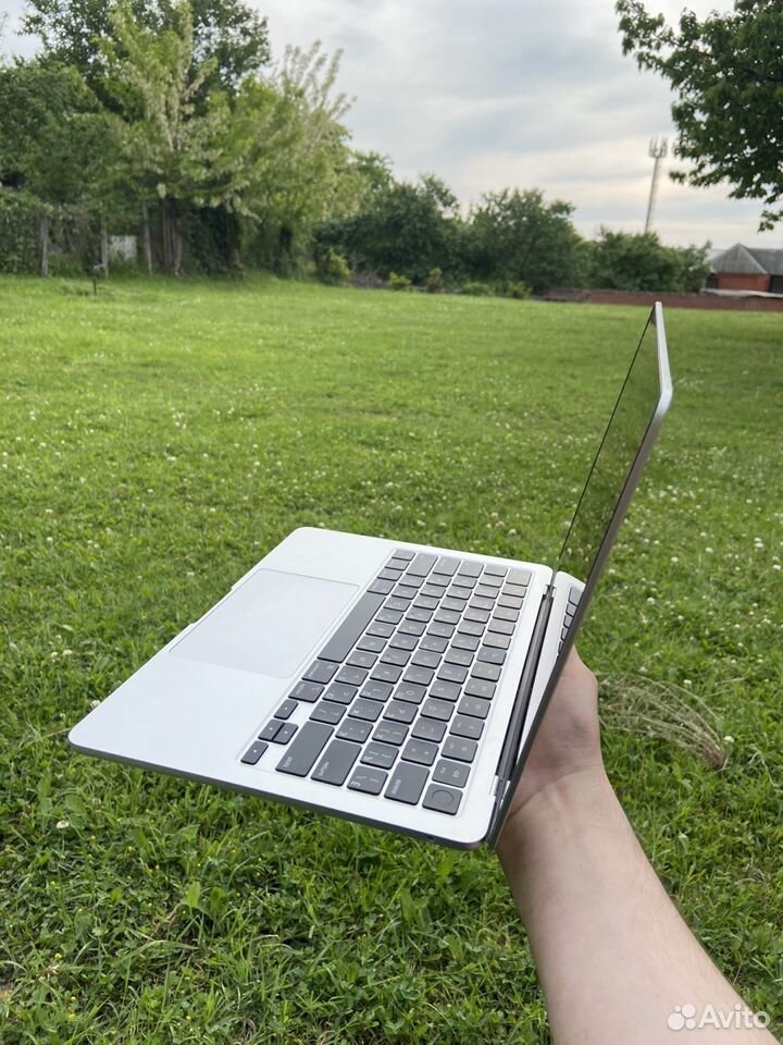 Apple MacBook air 13 m2 256gb