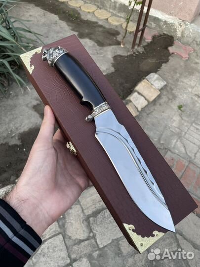 Нож лев сталь 110х18