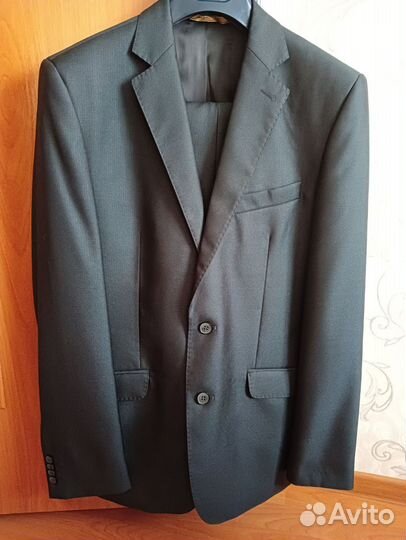 Костюм мужской