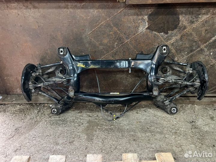 Подрамник задний Bmw 3 F30 N57D30B 2016