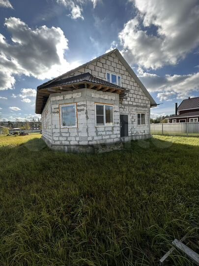 Дом 183,5 м² на участке 15 сот.