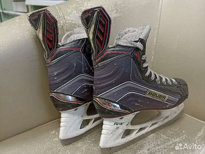 Хоккейные коньки bauer х700 jr
