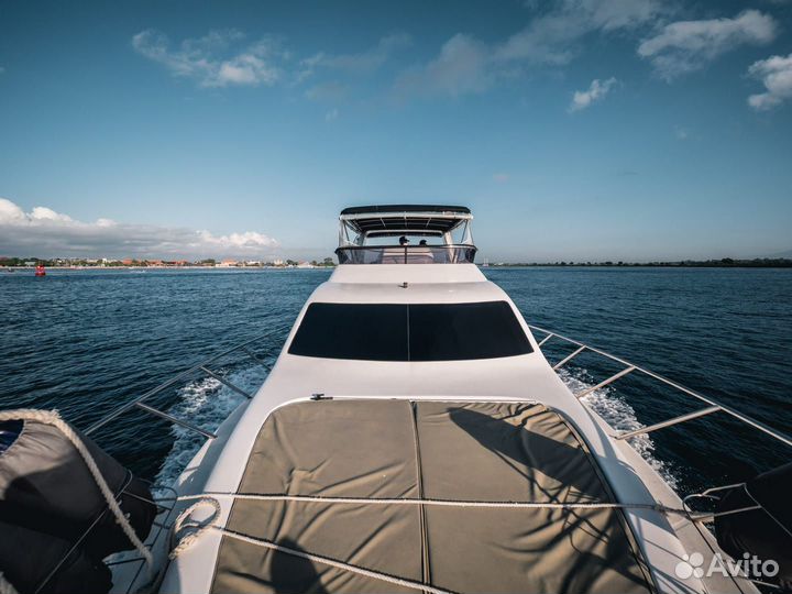 Аренда яхты с капитаном без посредников в Сочи