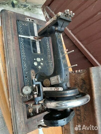 Швейная машинка Gritzner