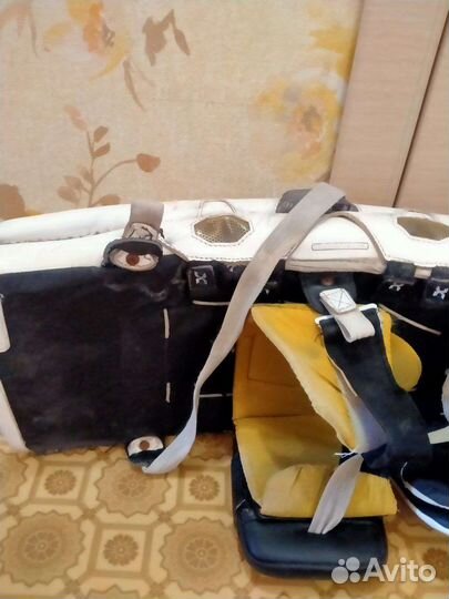 Вратарские щитки Bauer one 90