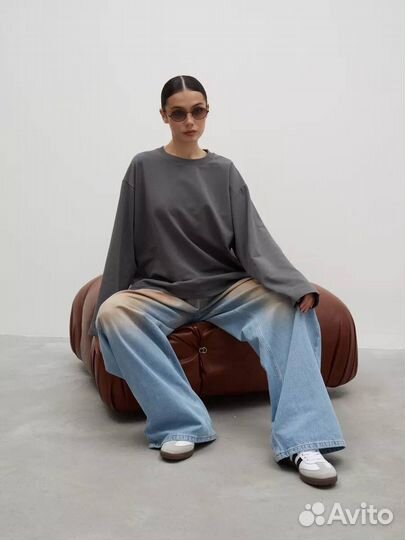 Свитшот женский оверсайз